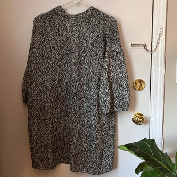 H&M Slouchy Cardigan - Picture 2 of 2